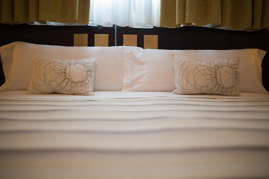 Hostal Albero By Eme Hoteles Sanlucar la Mayor Spain