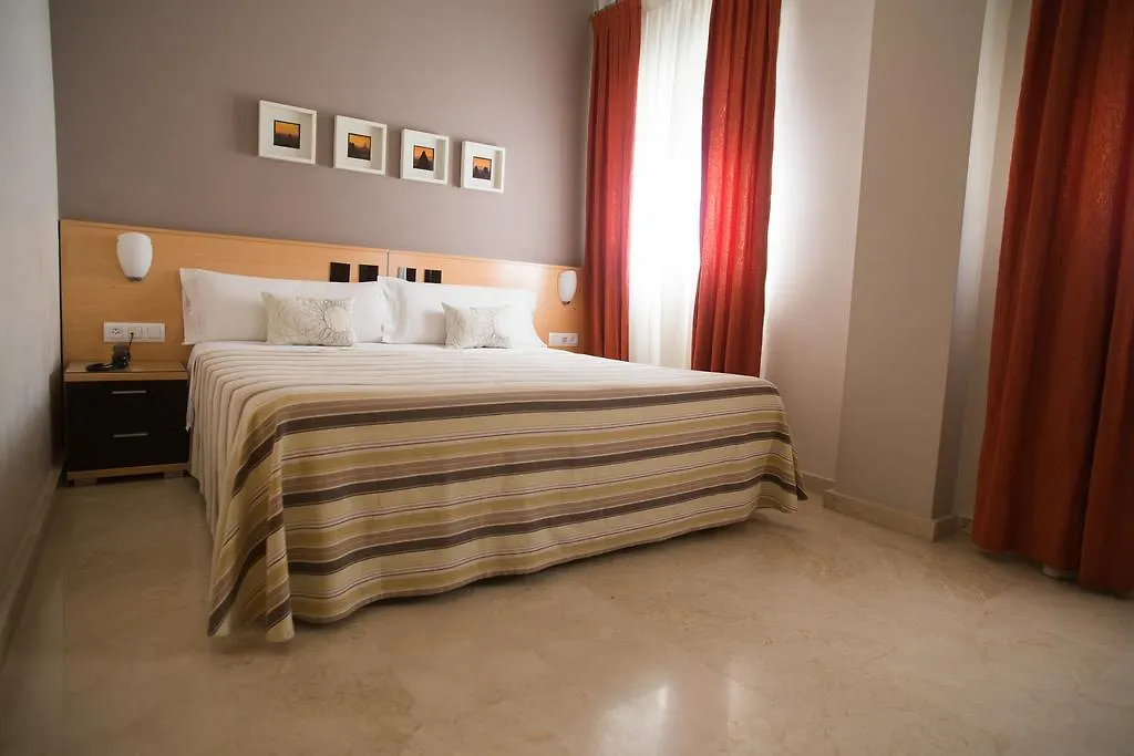 Guest house Hostal Albero By Eme Hoteles Sanlucar la Mayor