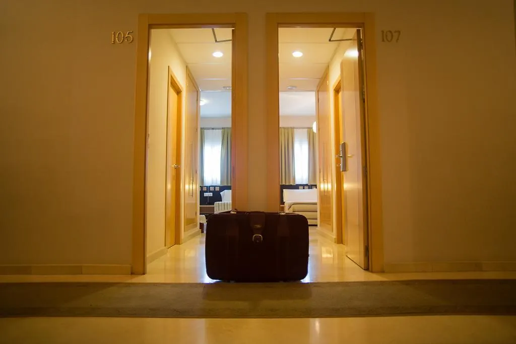 Guest house Hostal Albero By Eme Hoteles Sanlucar la Mayor